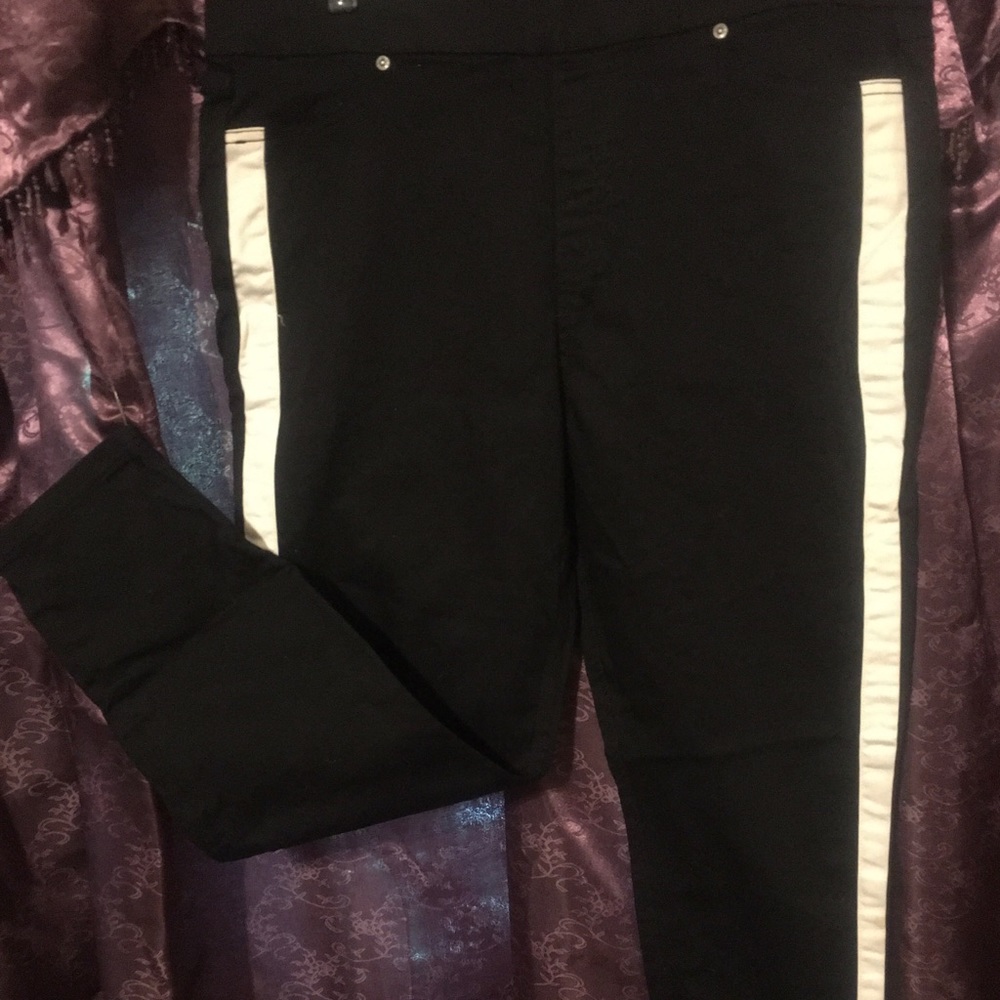Stretch denim tuxedo pants by Vera Wang
